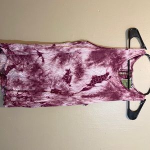 Brand new, never worn, Moral Fiber Tank Top. Maroon/White Color. Juniors Medium.